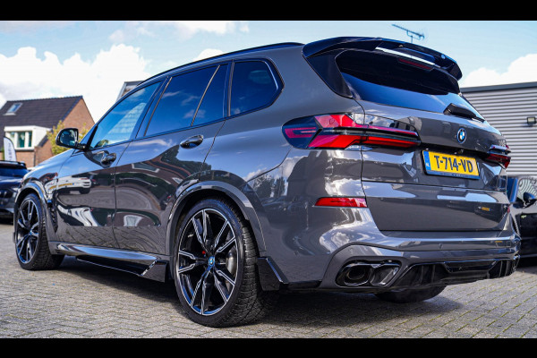 BMW X5 XDrive50e High Executive | X5M Kuipstoelen | Driving assistant Prof | HuD | Dravit Grau | Luchtvering | Stoelverkoeling |