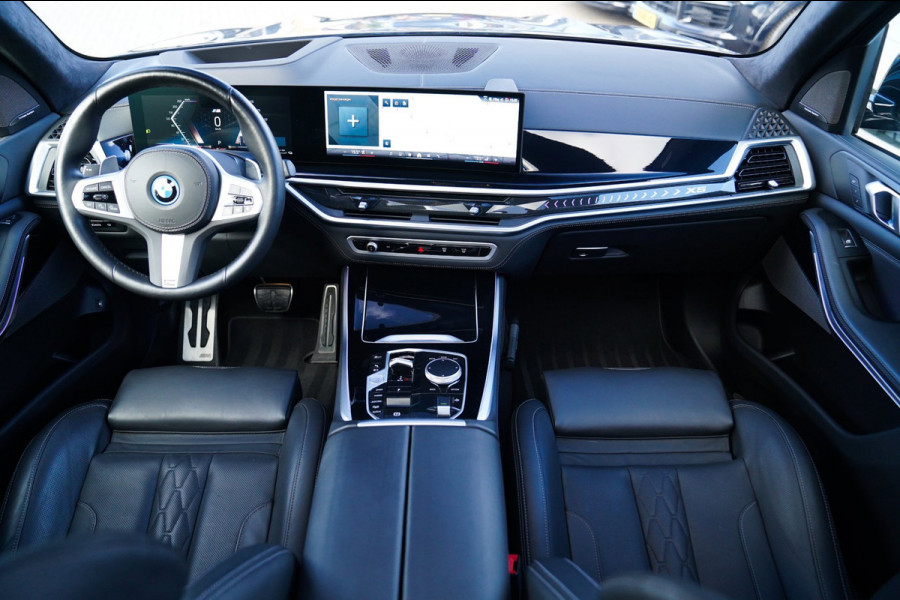 BMW X5 XDrive50e High Executive | X5M Kuipstoelen | Driving assistant Prof | HuD | Dravit Grau | Luchtvering | Stoelverkoeling |