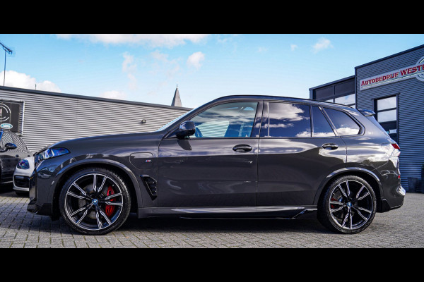 BMW X5 XDrive50e High Executive | X5M Kuipstoelen | Driving assistant Prof | HuD | Dravit Grau | Luchtvering | Stoelverkoeling |
