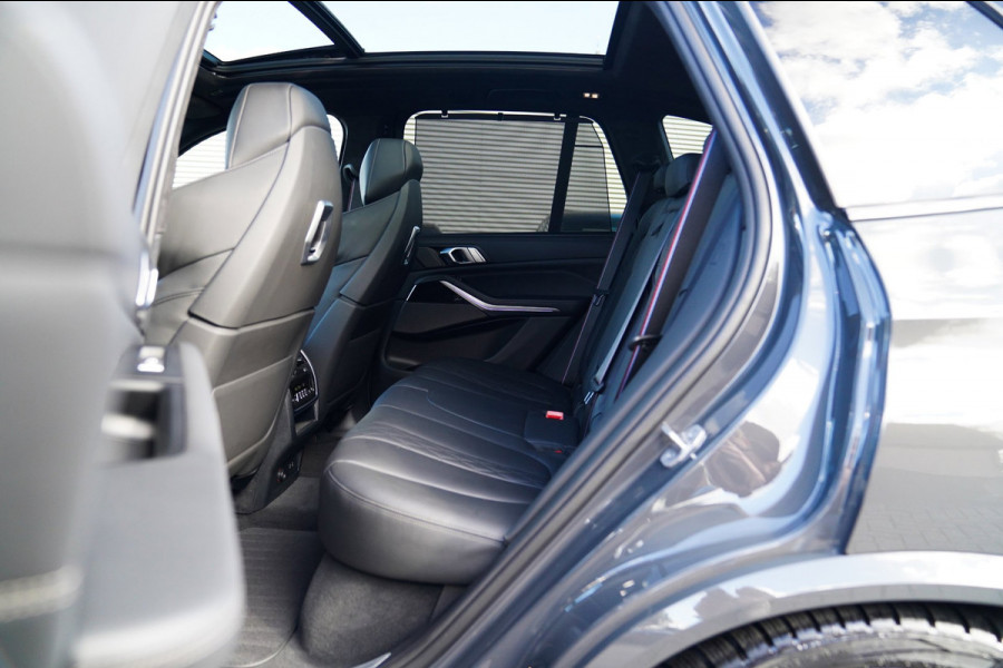 BMW X5 XDrive50e High Executive | X5M Kuipstoelen | Driving assistant Prof | HuD | Dravit Grau | Luchtvering | Stoelverkoeling |