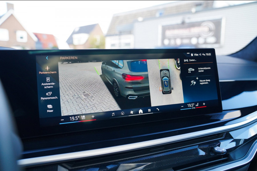 BMW X5 XDrive50e High Executive | X5M Kuipstoelen | Driving assistant Prof | HuD | Dravit Grau | Luchtvering | Stoelverkoeling |