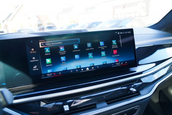 BMW X5 XDrive50e High Executive | X5M Kuipstoelen | Driving assistant Prof | HuD | Dravit Grau | Luchtvering | Stoelverkoeling |