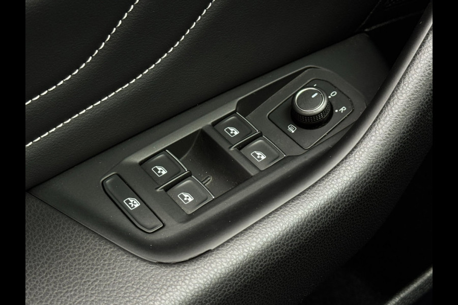 Volkswagen Passat Variant 1.4 TSI PHEV GTE | Pano | Trekhaak | Matrix | Massage | Camera | Travel Assist | Elektr. achterklep