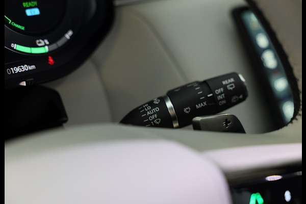 Land Rover Range Rover Sport 3.0 P460e Dynamic HSE PHEV / Head Up / 360 Camera / Leder Two Tone / Open Pano / Trekhaak / 23 Inch