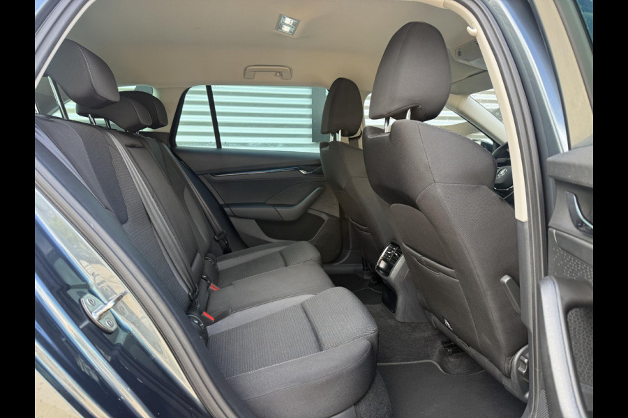 Škoda Octavia Combi 1.0 e-TSI Business Edition 1e Eigenaar|Navi|Virtual Cockpit|Carplay|Clima|Cruise|PDC|Dealer Onderhouden|N.A.P|APK tot 05-2027