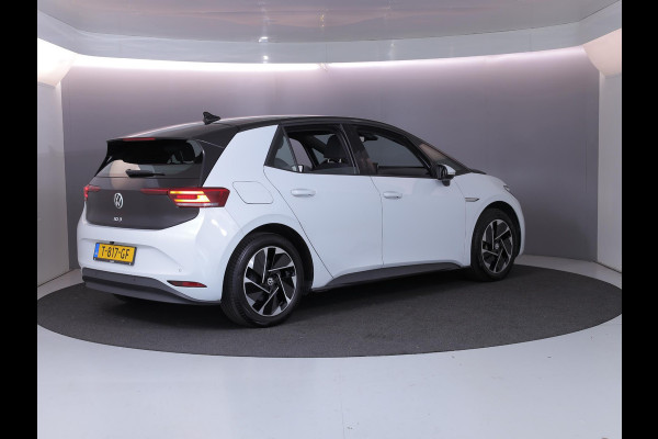 Volkswagen ID.3 Pure 45 kWh 150pk | Navi| int.voorverwarming| 18'LMvelgen