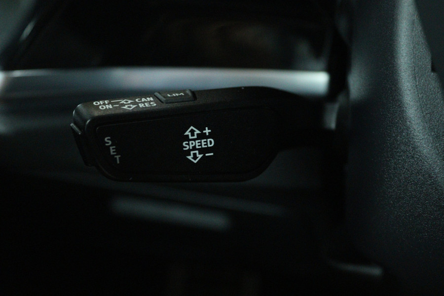 Audi Q3 35 TFSI S Line Pro Line S (TREKHAAK, STOELVERWARMING, CAMERA, CLIMA, CRUISE, LED, ELEKT. STOELEN)