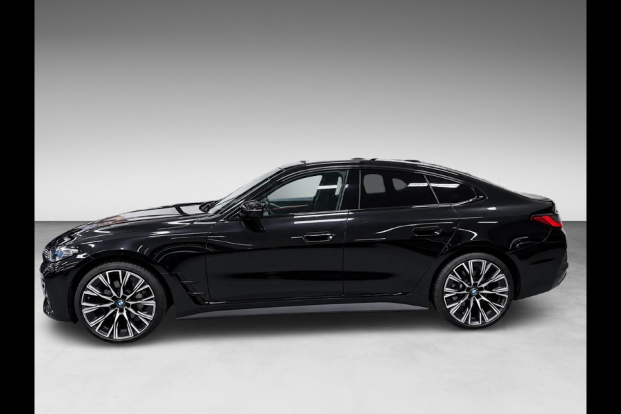 BMW i4 Gran Coupé EDrive40 84 kWh M-SPORT NW-PRIJS 90DEURO!! FULL-OPTION!!!