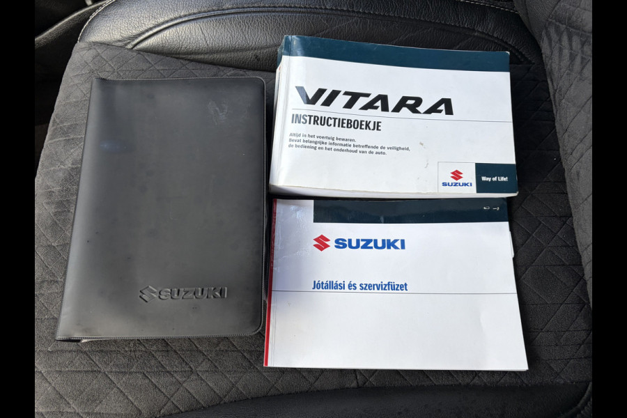 Suzuki Vitara 1.4 Boosterjet Style Aut Pano Trekhaak Carplay Camera Stoelverw Orig.NL Voll.Onderhoud!