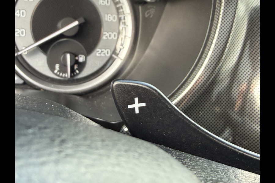 Suzuki Vitara 1.4 Boosterjet Style Aut Pano Trekhaak Carplay Camera Stoelverw Orig.NL Voll.Onderhoud!