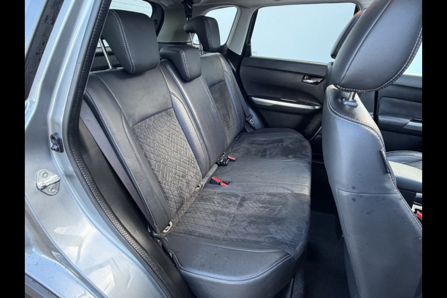Suzuki Vitara 1.4 Boosterjet Style Aut Pano Trekhaak Carplay Camera Stoelverw Orig.NL Voll.Onderhoud!
