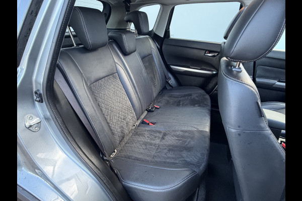Suzuki Vitara 1.4 Boosterjet Style Aut Pano Trekhaak Carplay Camera Stoelverw Orig.NL Voll.Onderhoud!