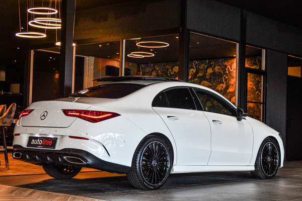 Mercedes-Benz CLA-Klasse 180 Star Edition AMG Line LIMITED, Panorama, Night, Camera, 19", Sfeer, Multibeam!