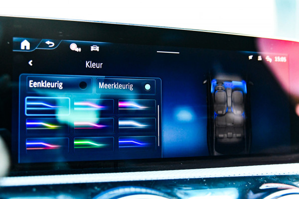 Mercedes-Benz CLA-Klasse 180 Star Edition AMG Line LIMITED, Panorama, Night, Camera, 19", Sfeer, Multibeam!