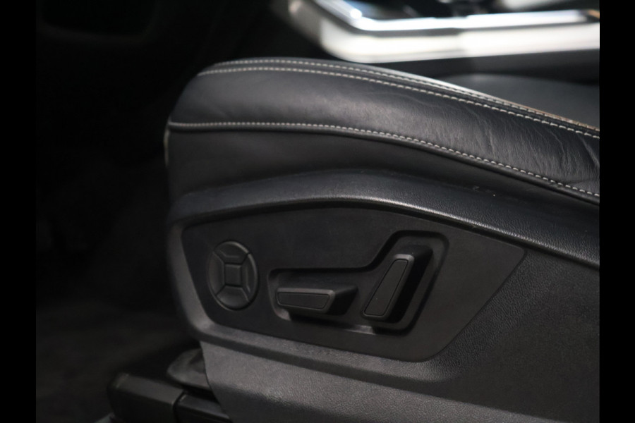 Audi Q7 60 TFSI e quattro Competition [SCHUIFKANTELDAK, APPLECARPLAY, ANDROID, CRUISE CONTROL, STOELVERWARMING, MEMORY SEATS, HEAT UP DISPLAY, DIGITAL DASH, CAMERA, PDC V+A, ELEKTRISCHE ACHTERKLEP, HALF ALCANTARA, NIEUWSTAAT]