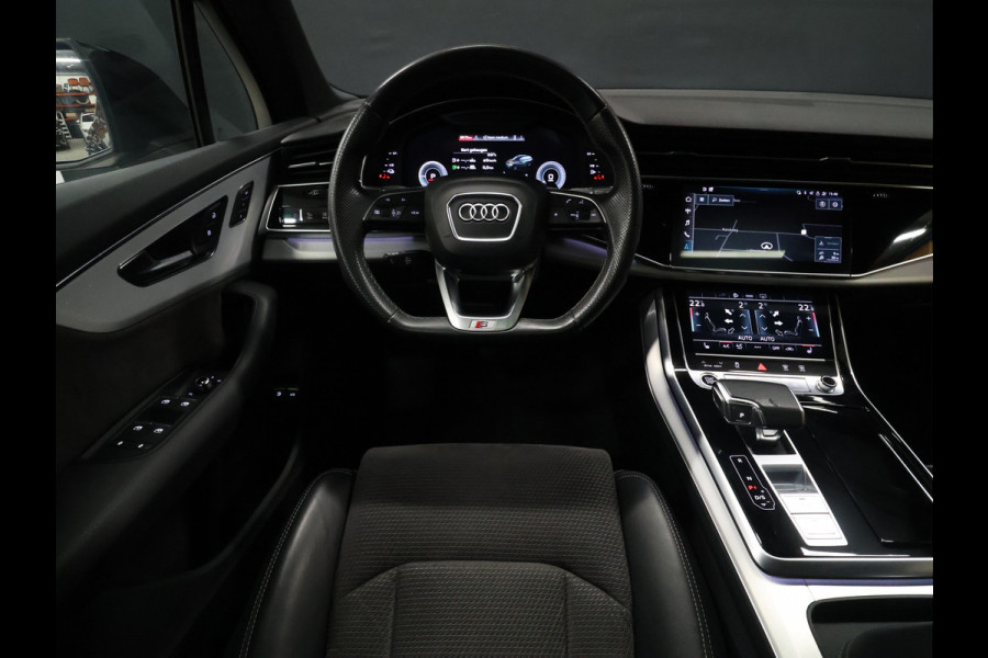 Audi Q7 60 TFSI e quattro Competition [SCHUIFKANTELDAK, APPLECARPLAY, ANDROID, CRUISE CONTROL, STOELVERWARMING, MEMORY SEATS, HEAT UP DISPLAY, DIGITAL DASH, CAMERA, PDC V+A, ELEKTRISCHE ACHTERKLEP, HALF ALCANTARA, NIEUWSTAAT]