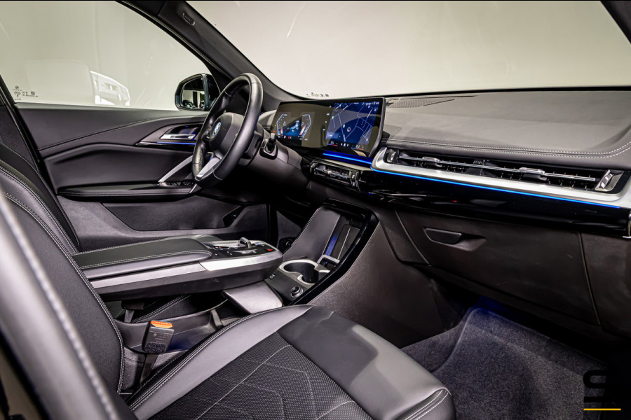 BMW iX1 XDrive30|Driving Assistant Plus|Comfort Acc|Cam|Fab g
