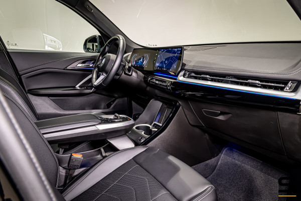 BMW iX1 XDrive30|Driving Assistant Plus|Comfort Acc|Cam|Fab g
