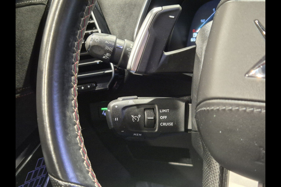 DS 7 Crossback E-Tense Performance Line+ Panorama | Deep Black Alcantara | 360 Camera | Nightvision | Stoelverwarming