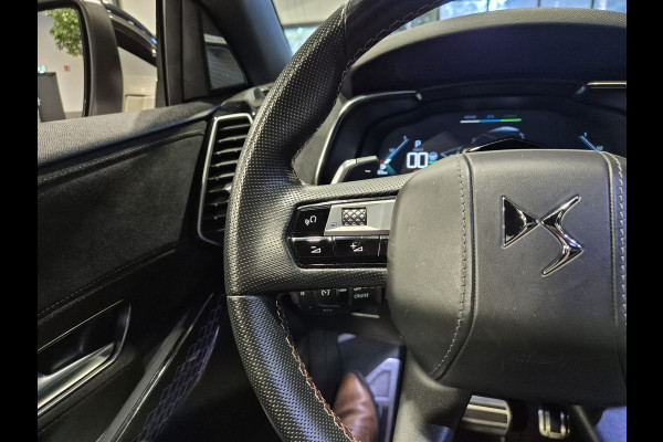 DS 7 Crossback E-Tense Performance Line+ Panorama | Deep Black Alcantara | 360 Camera | Nightvision | Stoelverwarming