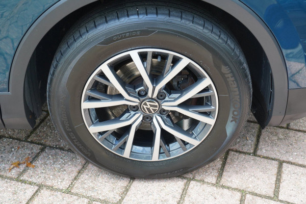 Volkswagen Tiguan 1.5 TSI Life Business|Prijs rijklaar incl. 12 mnd garantie|Stoel/stuurverwarming Camera LMV PDC Carplay DAB