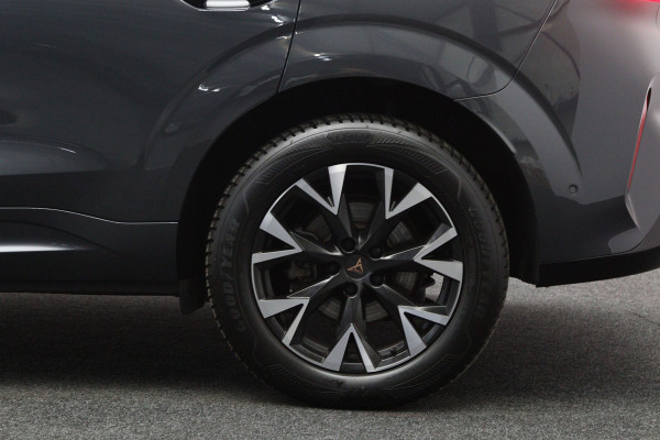 CUPRA Terramar 1.5 TSI e-Hybrid 204 PK Business PHEV, Leder-Alcantara, Winterpakket, 360 Camera