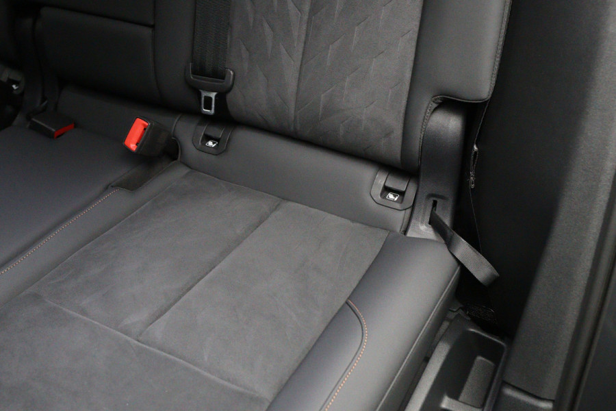 CUPRA Terramar 1.5 TSI e-Hybrid 204 PK Business PHEV, Leder-Alcantara, Winterpakket, 360 Camera