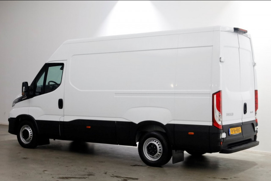 Iveco Daily 35S21 3.0 210pk L2H2 HiMatic Automaat Navi/Camera Trekgewicht 3500kg 10-2023