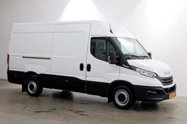 Iveco Daily 35S21 3.0 210pk L2H2 HiMatic Automaat Navi/Camera Trekgewicht 3500kg 10-2023
