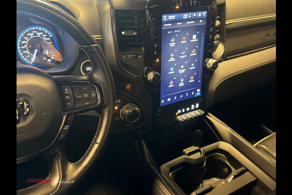 Dodge Ram 1500 5.7 V8 4x4 Crew Cab Limited / NAP / H/K / 360 Camera / HUD / Trekhaak / Stoelventilatie / Stuurverwarming / Keyless