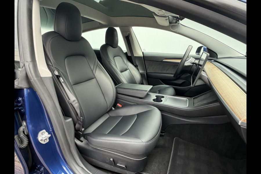 Tesla Model 3 Standard RWD Plus 60 kWh Autopilot Leer Camera Elek.Klep Orig.NL Incl.BTW