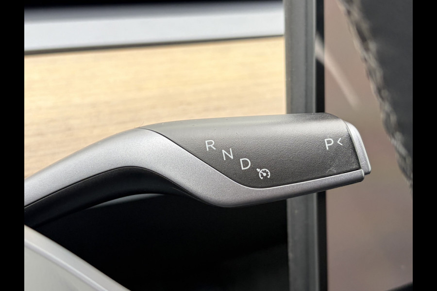 Tesla Model 3 Standard RWD Plus 60 kWh Autopilot Leer Camera Elek.Klep Orig.NL Incl.BTW