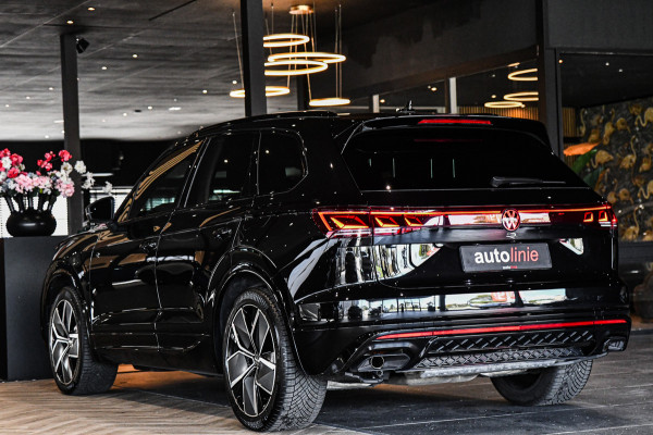 Volkswagen Touareg 3.0 TSi eHybrid 4MOTION R-Line, Nachtzicht, Massage, Softclose, Luchtv, Dynaudio, Koeling, HUD, 360, Pano!