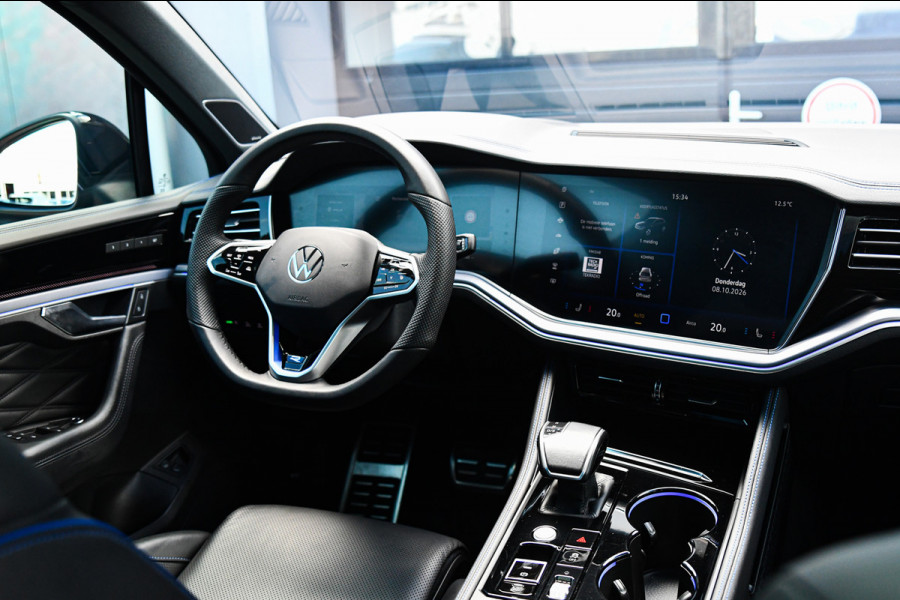 Volkswagen Touareg 3.0 TSi eHybrid 4MOTION R-Line, Nachtzicht, Massage, Softclose, Luchtv, Dynaudio, Koeling, HUD, 360, Pano!