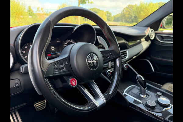 Alfa Romeo Giulia 2.9 V6 Quadrifoglio | 510PK | Carbon | Harman Kardon | Adaptive Cruise Control |Elektrisch Sportstoelen | Etc...