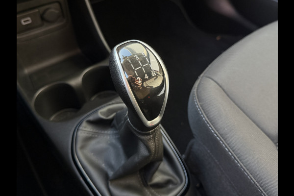 Opel KARL BWJ 2019 | 1.0 74PK Rocks Online Ed. | AIRCO | NAVI | LICHTMETAAL | PDC | DONKER GLAS | CARPLAY |