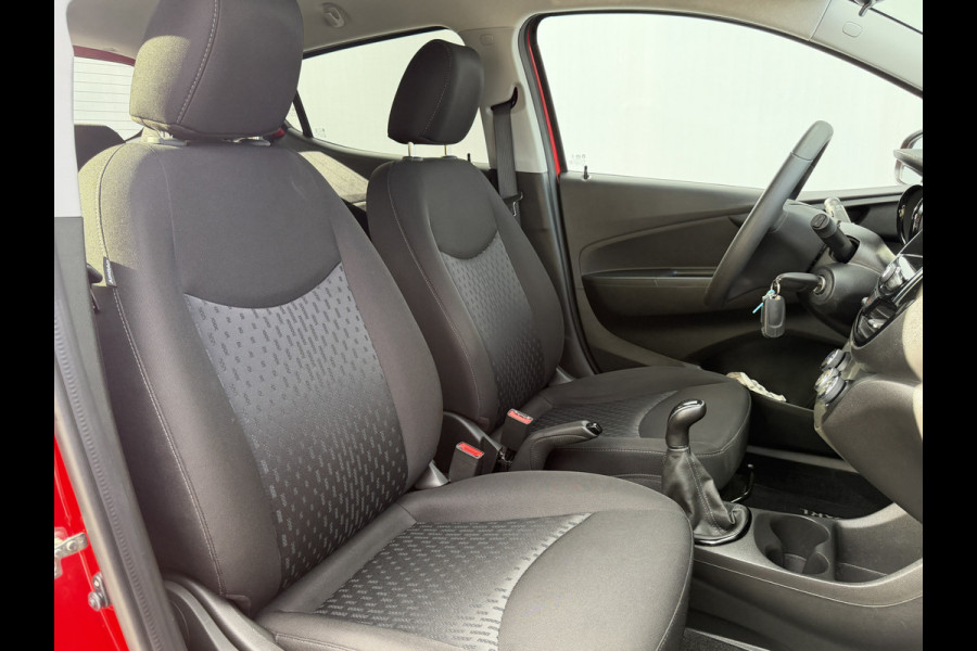 Opel KARL BWJ 2019 | 1.0 74PK Rocks Online Ed. | AIRCO | NAVI | LICHTMETAAL | PDC | DONKER GLAS | CARPLAY |