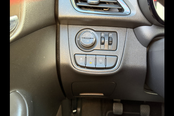 Opel KARL BWJ 2019 | 1.0 74PK Rocks Online Ed. | AIRCO | NAVI | LICHTMETAAL | PDC | DONKER GLAS | CARPLAY |