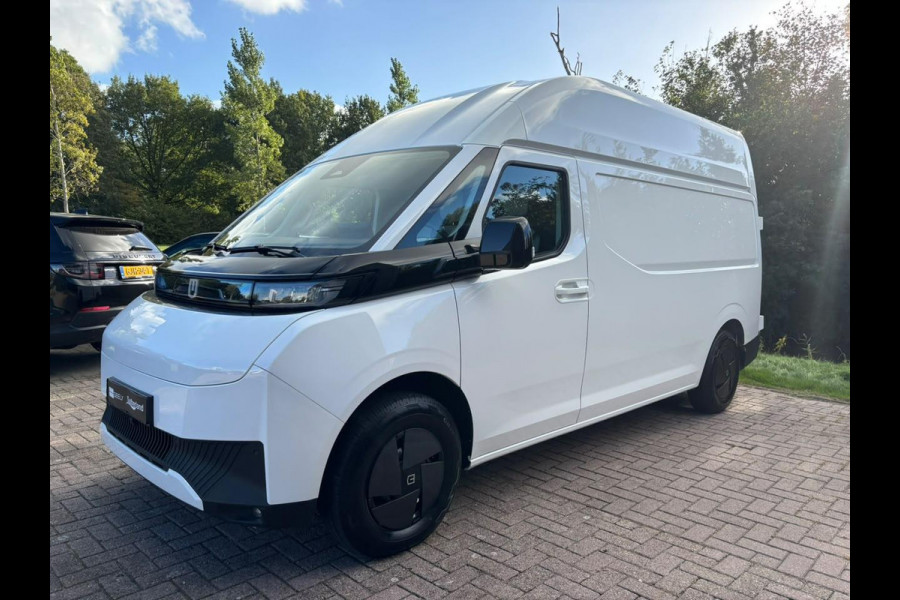 Farizon SV L2H2 231PK | Trekhaak | Hoog dak | Adaptive Cruise Control | 2.000 kg trekgewicht | Stoelverwarming | 360 graden camera