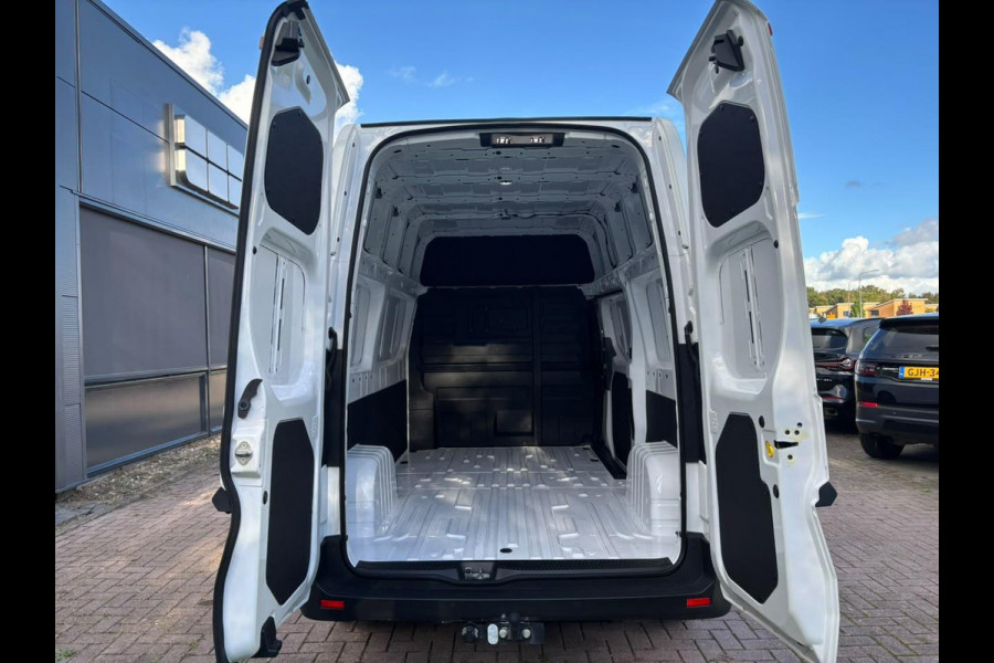 Farizon SV L2H2 231PK | Trekhaak | Hoog dak | Adaptive Cruise Control | 2.000 kg trekgewicht | Stoelverwarming | 360 graden camera