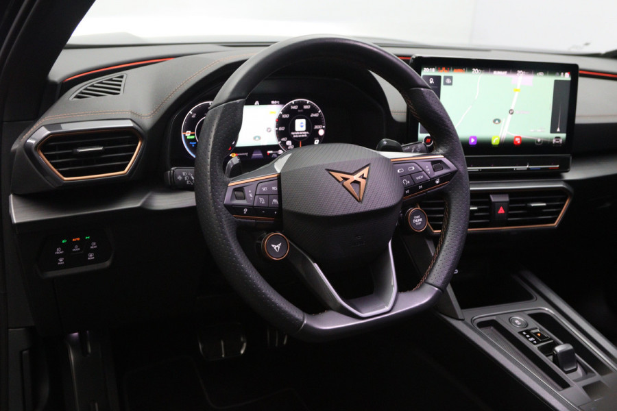 CUPRA Formentor 1.4 e-Hybrid VZ 245 PK Black Edition PHEV, Panoramadak, Leder-Alcantara, Stuur-Startknop, Camera