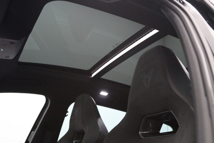 CUPRA Formentor 1.4 e-Hybrid VZ 245 PK Black Edition PHEV, Panoramadak, Leder-Alcantara, Stuur-Startknop, Camera