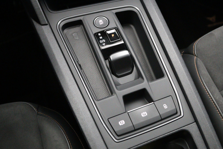 CUPRA Formentor 1.4 e-Hybrid VZ 245 PK Black Edition PHEV, Panoramadak, Leder-Alcantara, Stuur-Startknop, Camera