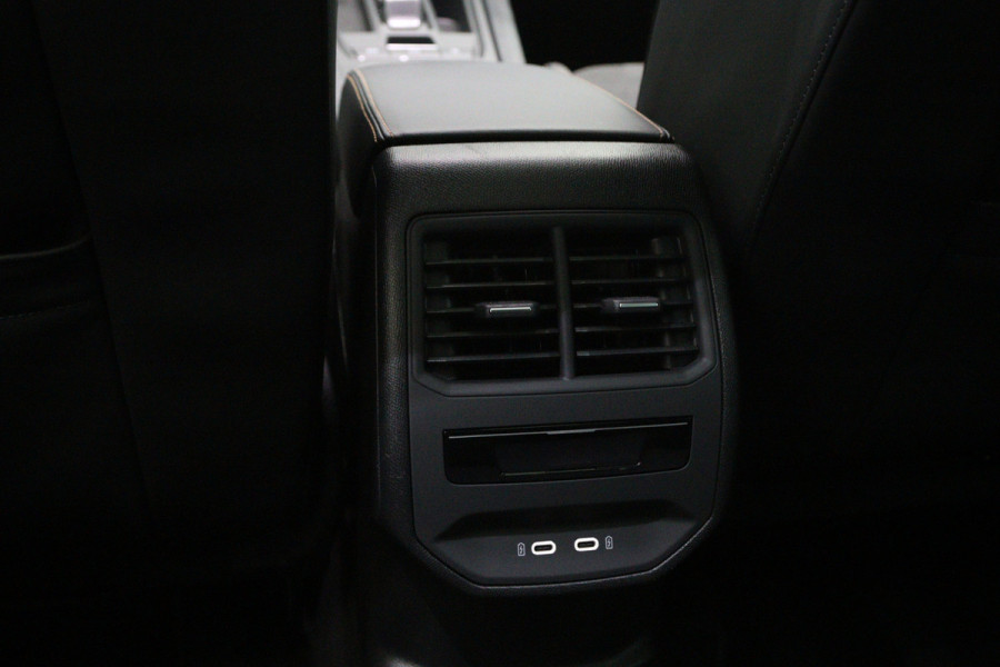 CUPRA Formentor 1.4 e-Hybrid VZ 245 PK Black Edition PHEV, Panoramadak, Leder-Alcantara, Stuur-Startknop, Camera
