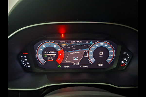 Audi Q3 35 TFSI S edition | Clima| Pano | Camera | Navi | Stoelverwarming |