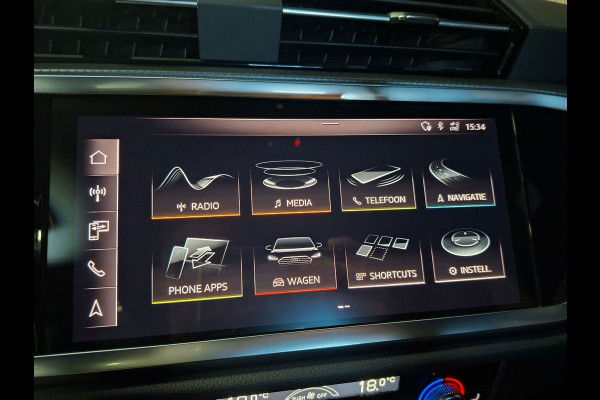 Audi Q3 35 TFSI S edition | Clima| Pano | Camera | Navi | Stoelverwarming |
