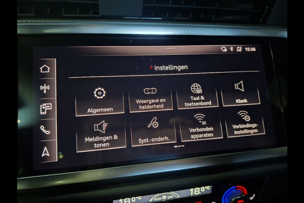Audi Q3 35 TFSI S edition | Clima| Pano | Camera | Navi | Stoelverwarming |