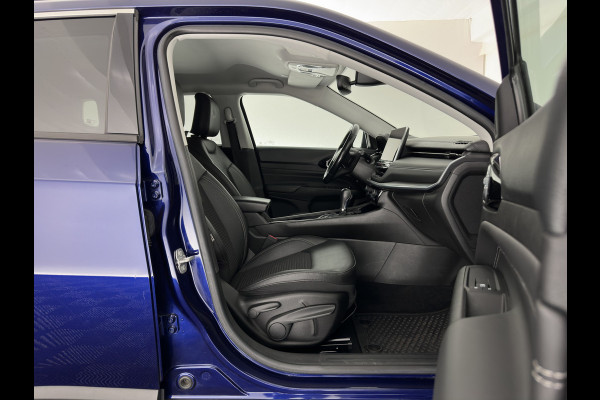 Jeep Compass 4xe 190 Plug-in Hybrid Electric Limited Lease Ed. (INCL-BTW) *LEATHER-FABRIC | FULL-LED | ADAPTIVE-CRUISE | CAMERA | CARPLAY | BLIND-SPOT | KEYLESS | DAB+ | DIGI-COCKPIT | PRIVACY-GLASS | COMFORT-SEATS | 19''ALU | TOWBAR*