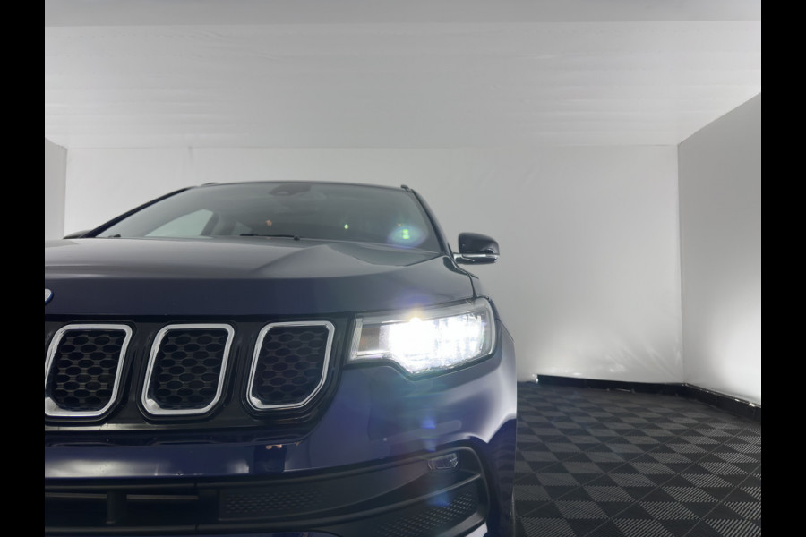 Jeep Compass 4xe 190 Plug-in Hybrid Electric Limited Lease Ed. (INCL-BTW) *LEATHER-FABRIC | FULL-LED | ADAPTIVE-CRUISE | CAMERA | CARPLAY | BLIND-SPOT | KEYLESS | DAB+ | DIGI-COCKPIT | PRIVACY-GLASS | COMFORT-SEATS | 19''ALU | TOWBAR*