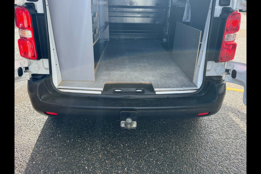 Opel Vivaro 2.0 CDTI L2H1 Edition AUTOMAAT / Camera / Trekhaak / App connect